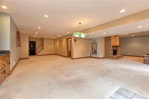 33 Hawthorne Ln, Irwin, PA 15642 - Photo 46