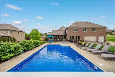 103 Blackmore Drive, Peters Township, PA 15367 - Photo 2