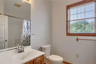 635 Cameron Rd, Hickory Township, PA 16101 - Photo 18