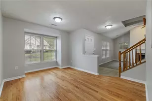 714 Spencer Woods Dr, Pittsburgh, PA 15116 - Photo 10