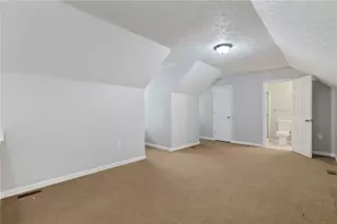 714 Spencer Woods Dr, Pittsburgh, PA 15116 - Photo 24