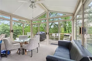 121 Penncrest Dr, White Oak, PA 15131 - Photo 28