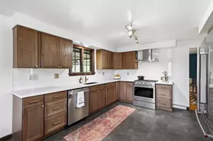 2483 Southvue Dr, Pittsburgh, PA 15241 - Photo 10
