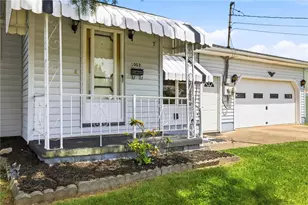 1003 Hazel St, New Castle, PA 16101 - Photo 4