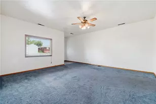 1003 Hazel St, New Castle, PA 16101 - Photo 18