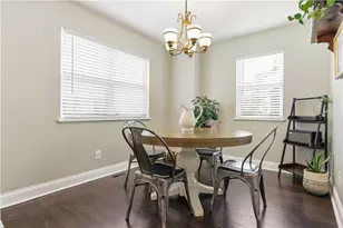 137 Old Village Ln, Bethel Park, PA 15102 - Photo 14