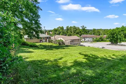 105 Magnolia Street, Homestead, PA 15120 - Photo 24