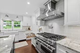 105 Appletree Dr, Brighton Township, PA 15009 - Photo 6
