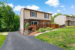 408 Meade Dr, Moon/Crescent Twp, PA 15108 - Photo 2