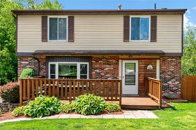 408 Meade Dr, Moon/Crescent Twp, PA 15108 - Photo 1