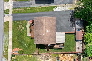 408 Meade Dr, Moon/Crescent Twp, PA 15108 - Photo 30