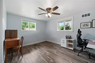 2347 Casswell Dr, Bethel Park, PA 15102 - Photo 22