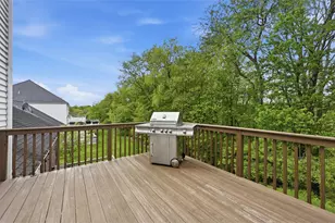 532 E Vanderbilt Dr, Adams Township, PA 16046 - Photo 16