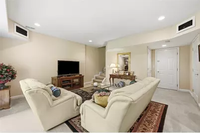 532 E Vanderbilt Dr, Adams Township, PA 16046 - Photo 28