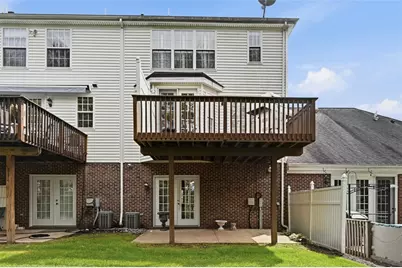 532 E Vanderbilt Dr, Adams Township, PA 16046 - Photo 30