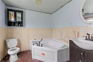 237 Parker St, Bruin Boro, PA 16022 - Photo 12