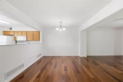 402 Berrington Ct, Bethel Park, PA 15102 - Photo 10