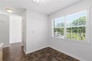 402 Berrington Ct, Bethel Park, PA 15102 - Photo 14