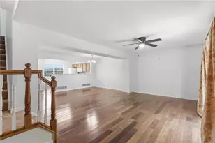 402 Berrington Ct, Bethel Park, PA 15102 - Photo 8