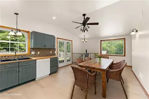 1172 Saxonburg Rd, Saxonburg Boro, PA 16056 - Photo 16