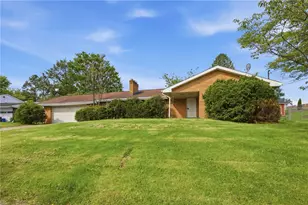 4104 Burnsire Dr, Irwin, PA 15642 - Photo 2