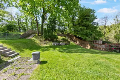 228 Shenandoah Dr, Pittsburgh, PA 15235 - Photo 18