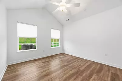 400 Spring Valley Dr, Jackson Township, PA 16063 - Photo 34