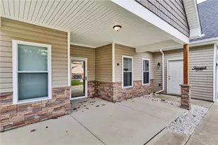 10 Walker St, Collier Township, PA 15071 - Photo 8