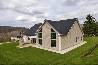 10 Walker St, Collier Township, PA 15071 - Photo 4