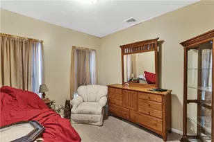10 Walker St, Collier Township, PA 15071 - Photo 32