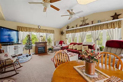 400 Oliver Ave, Bentleyville, PA 15314 - Photo 16