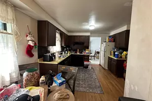 1745 Washington Rd, Washington Township, PA 15613 - Photo 16