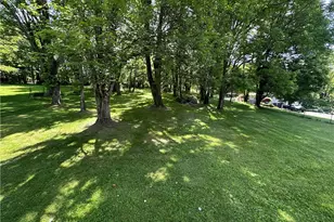 1745 Washington Rd, Washington Township, PA 15613 - Photo 12