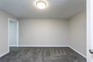 5601 Rodgers St, Pittsburgh, PA 15207 - Photo 16