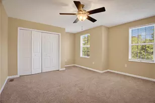 229 W Country Barn Rd, Chartiers, PA 15342 - Photo 32