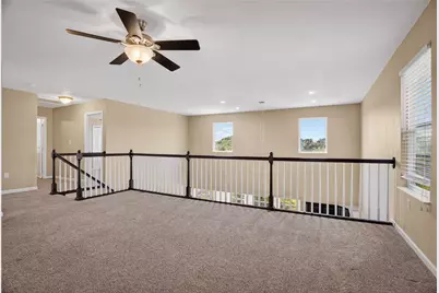229 W Country Barn Rd, Chartiers, PA 15342 - Photo 30