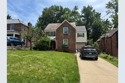 633 Crystal Dr, Pittsburgh, PA 15228 - Photo 1