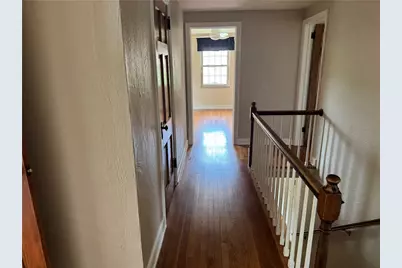 633 Crystal Dr, Pittsburgh, PA 15228 - Photo 16