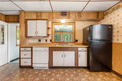 4730 Fourth Avenue, Beaver Falls, PA 15010 - Photo 20