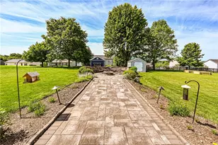 131 Sharon Dr, Unity Township, PA 15676 - Photo 6