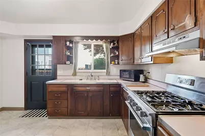 5258 Dresden Way, Pittsburgh, PA 15201 - Photo 12
