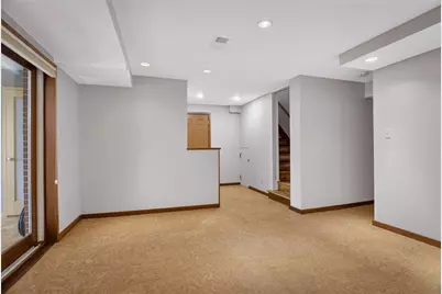 1155 Folkstone Dr, Pittsburgh, PA 15243 - Photo 38