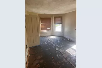 702 Vine, West Newton, PA 15089 - Photo 24