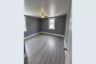2308 Starkamp St, Pittsburgh, PA 15226 - Photo 8