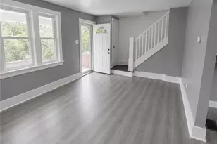 2308 Starkamp St, Pittsburgh, PA 15226 - Photo 2