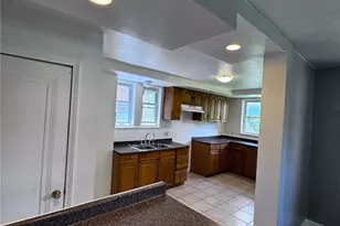 2308 Starkamp St, Pittsburgh, PA 15226 - Photo 6