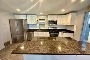 1516 Kansas Ave, White Oak, PA 15131 - Photo 16