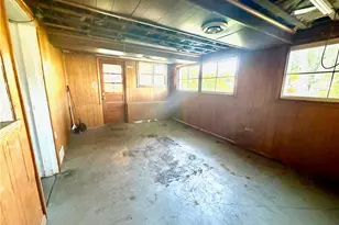 1516 Kansas Ave, White Oak, PA 15131 - Photo 22