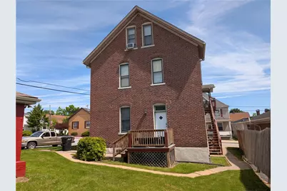 105 Depot St, Youngwood, PA 15697 - Photo 6