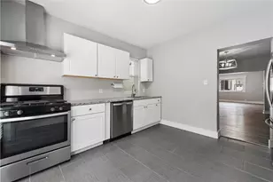 1012 Constance St, Pittsburgh, PA 15212 - Photo 12